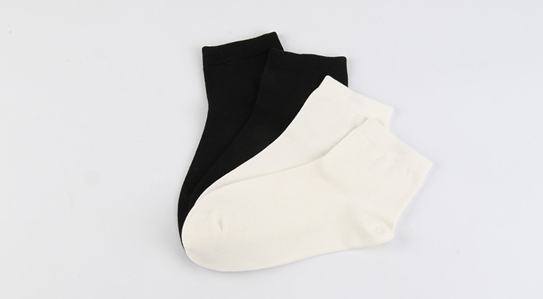 White super size good design cotton socks