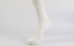 White middle size comfortable  cotton socks
